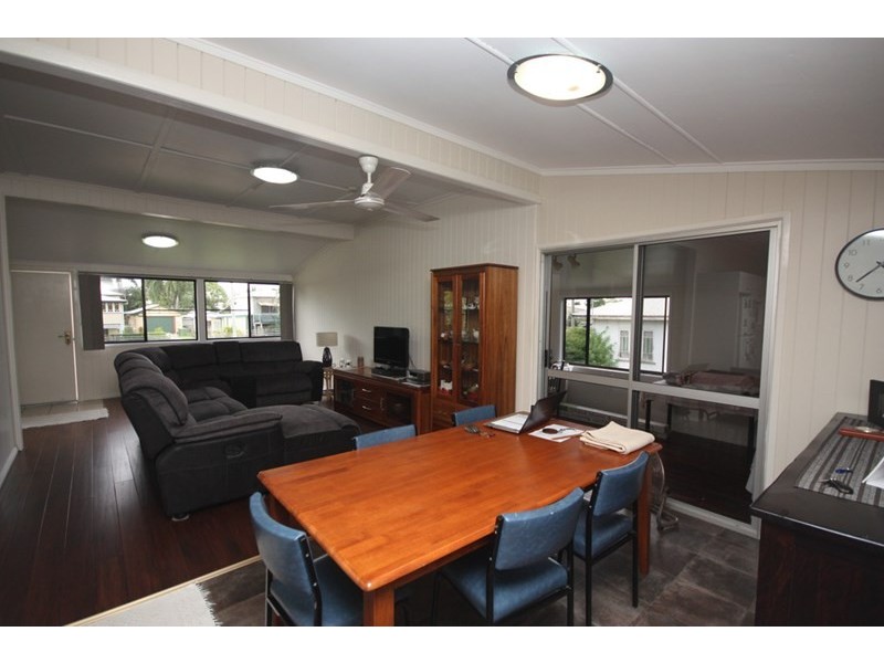 92 Thirteenth Avenue, Home Hill QLD 4806