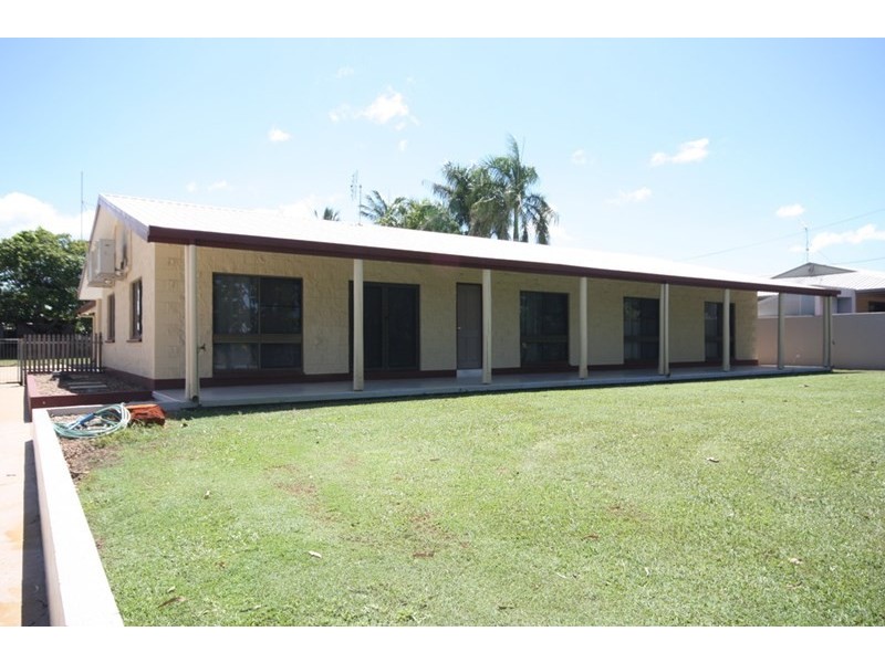 8 Lilliesmere Court, Ayr QLD 4807