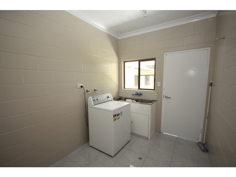 8 Lilliesmere Court, Ayr QLD 4807