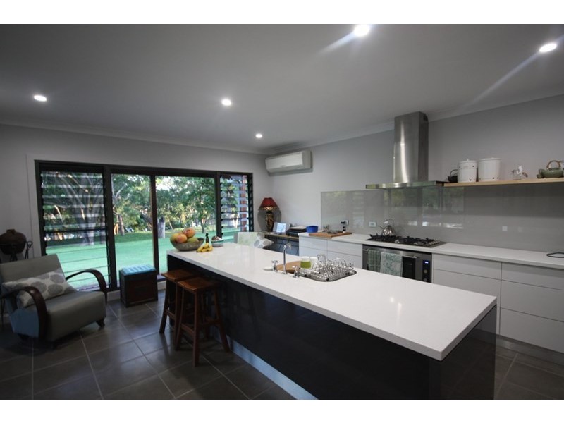 1589 Ayr-Dalbeg Road, Ayr QLD 4807