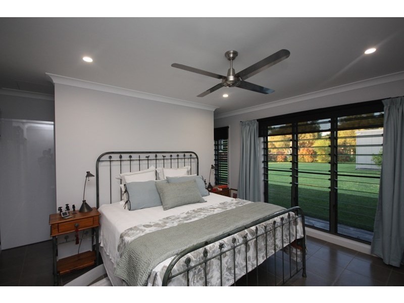 1589 Ayr-Dalbeg Road, Ayr QLD 4807