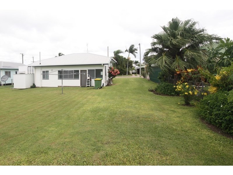 8 Menso Street, Ayr QLD 4807