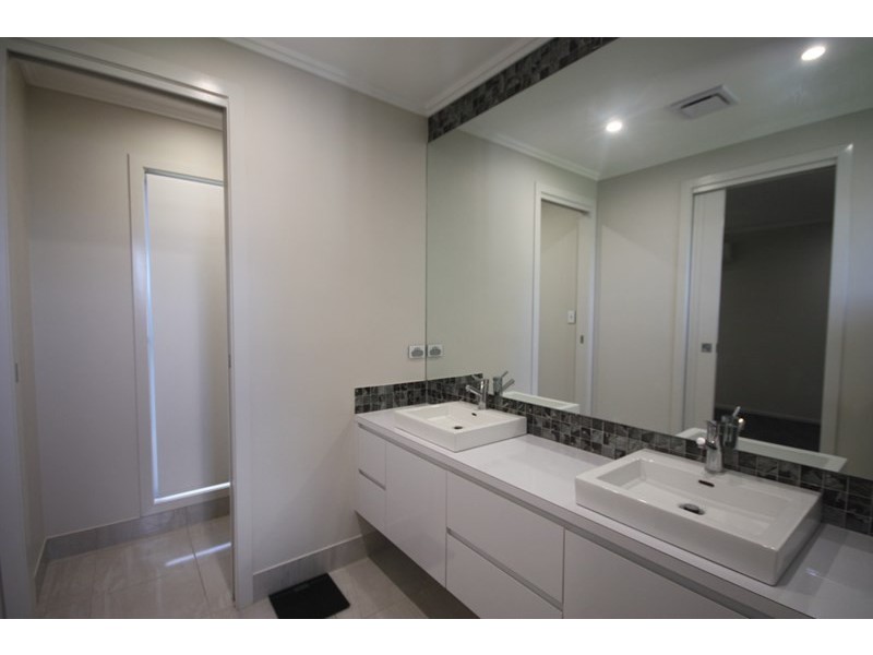 4 Keyren Way, Ayr QLD 4807