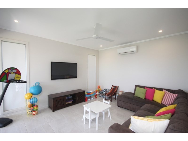 4 Keyren Way, Ayr QLD 4807