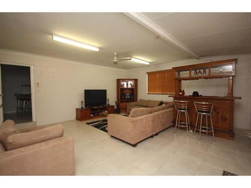 20 Patricia Road, Ayr QLD 4807