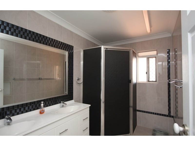 20 Patricia Road, Ayr QLD 4807