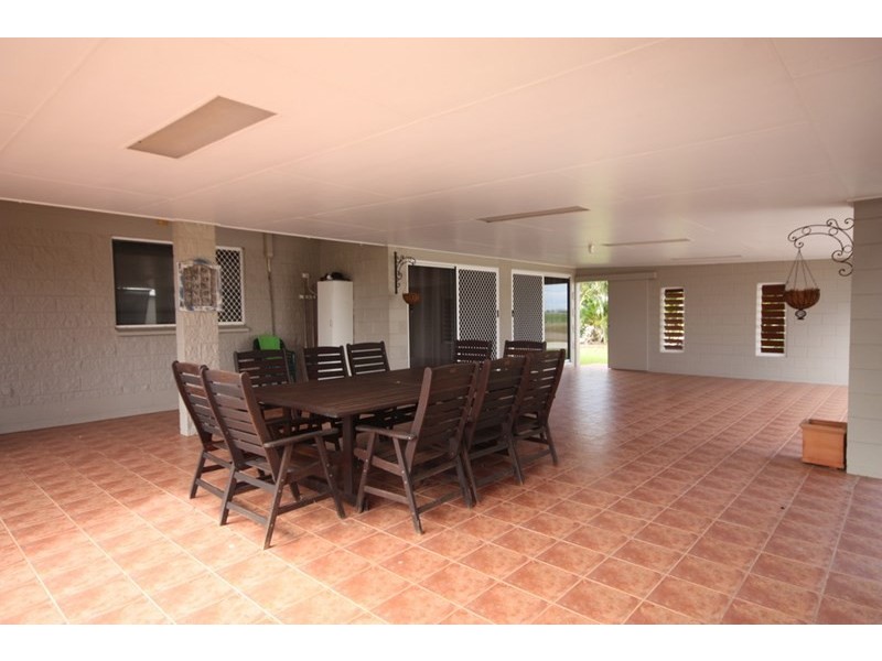 20 Patricia Road, Ayr QLD 4807