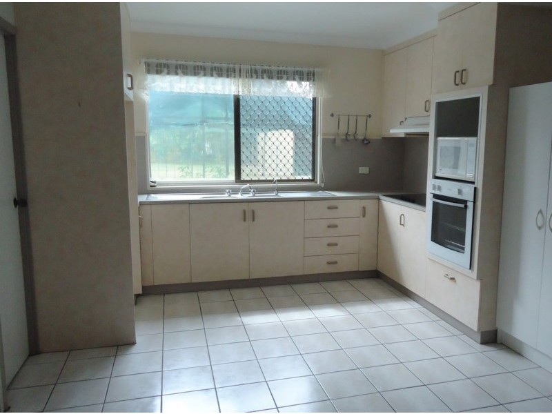 165 Munro Street, Ayr QLD 4807