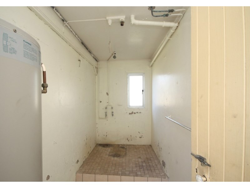 1 Eighth Street, Home Hill QLD 4806