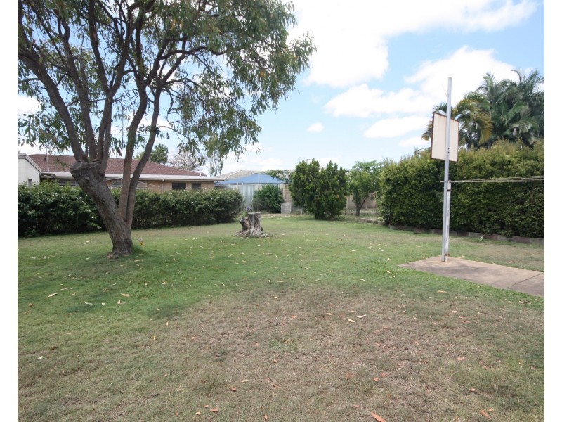 14 Hayes Street, Ayr QLD 4807