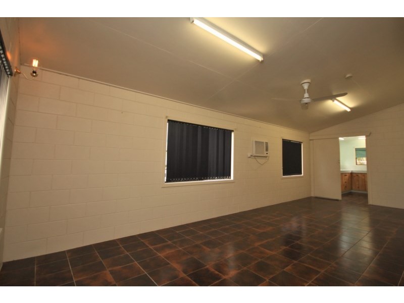 25 Richard Street, Ayr QLD 4807