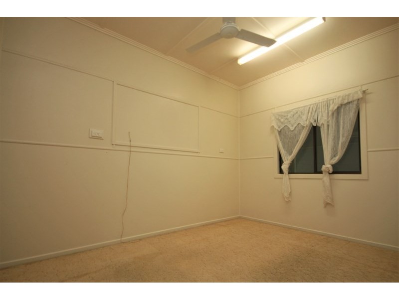 25 Richard Street, Ayr QLD 4807