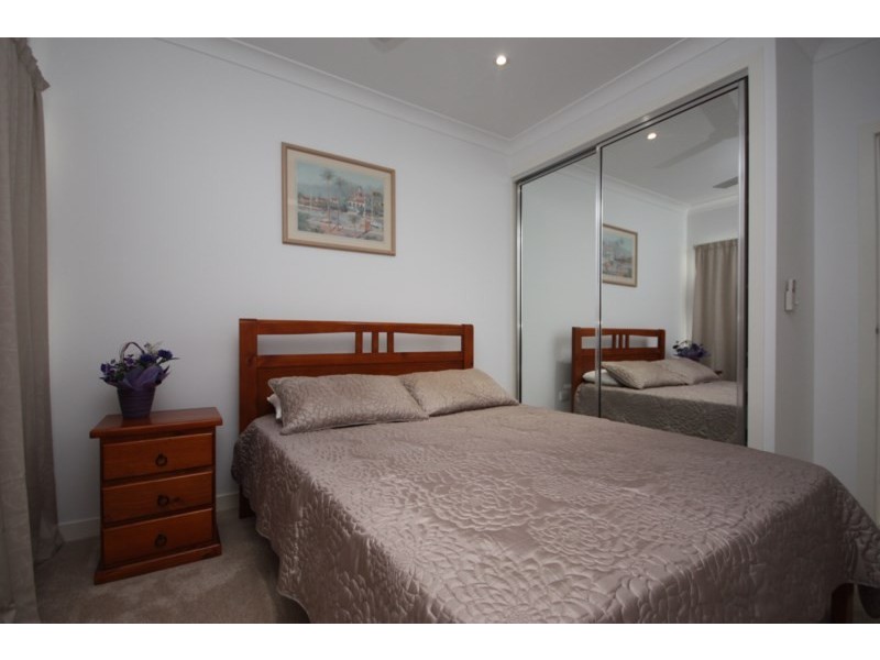 72 Young Street, Ayr QLD 4807