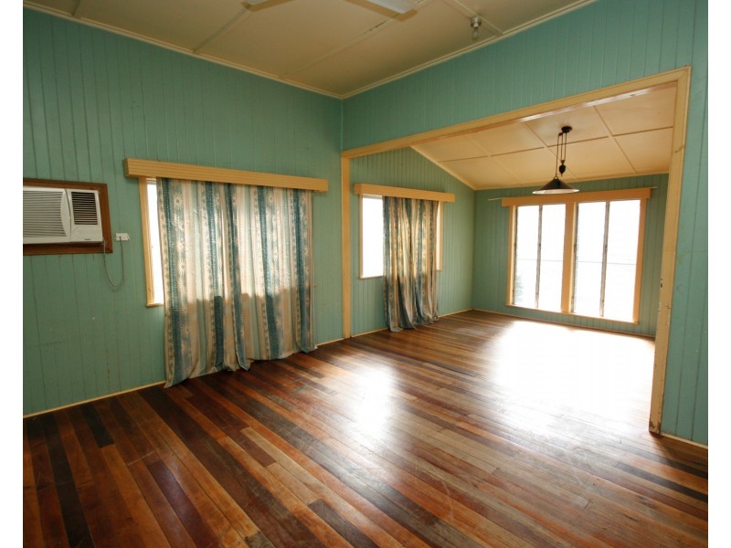 44 Fifteenth Street, Home Hill QLD 4806