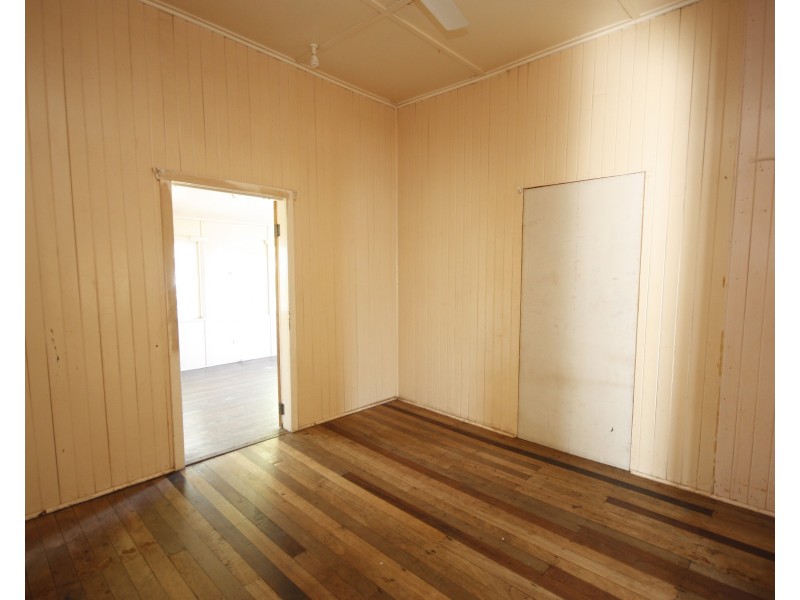 44 Fifteenth Street, Home Hill QLD 4806