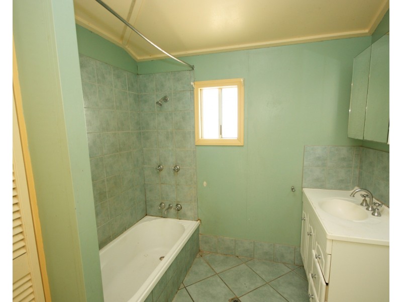 44 Fifteenth Street, Home Hill QLD 4806