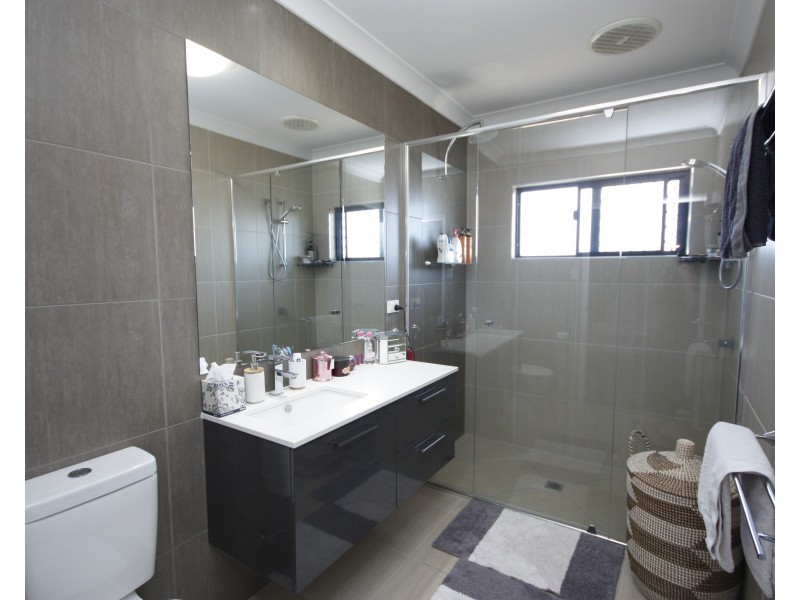 5 Katelyn Drive, Ayr QLD 4807