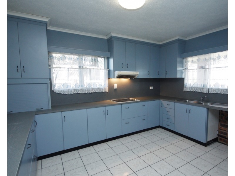 5 Vasta Road, Jarvisfield QLD 4807