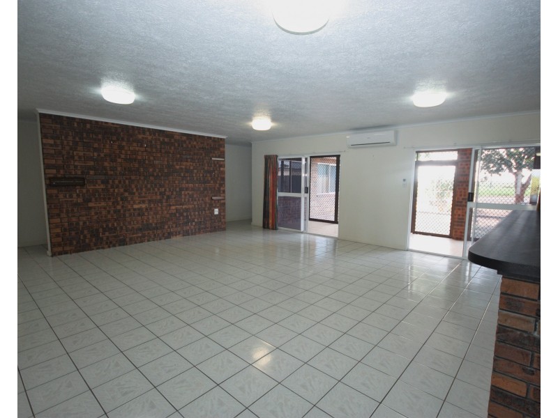 5 Vasta Road, Jarvisfield QLD 4807