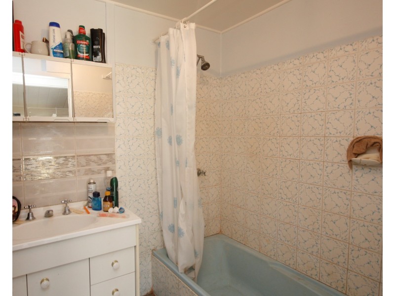 23 Cameron Street, Ayr QLD 4807