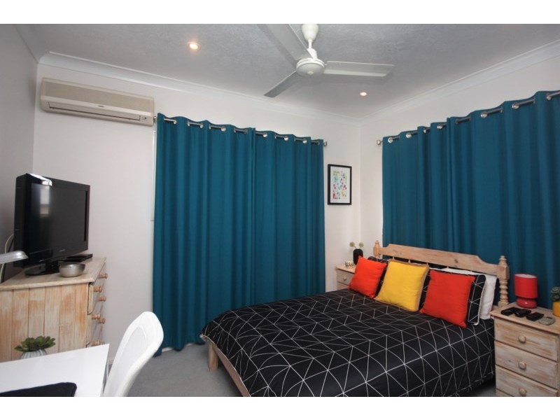 11 Scott Street, Ayr QLD 4807