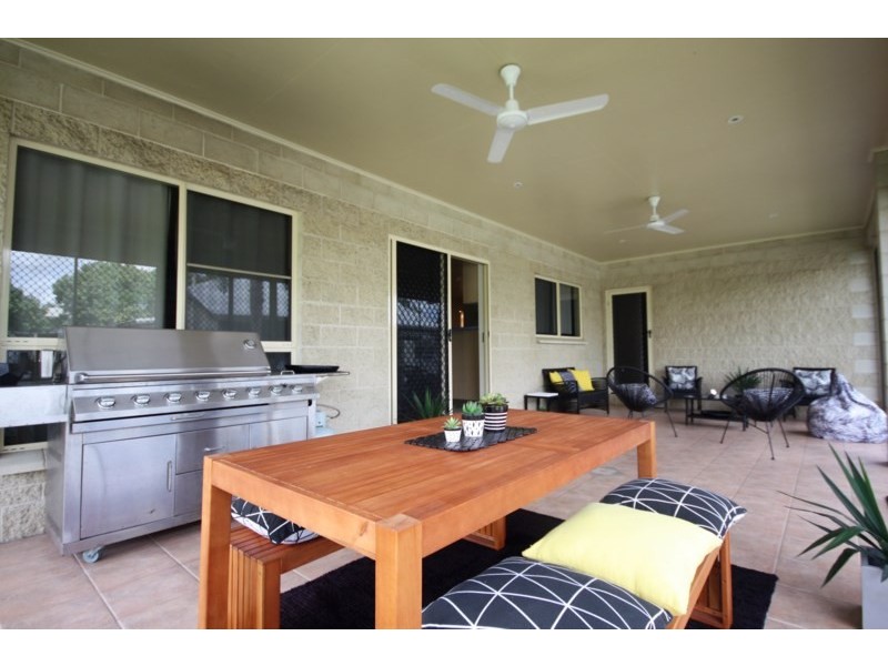 11 Scott Street, Ayr QLD 4807