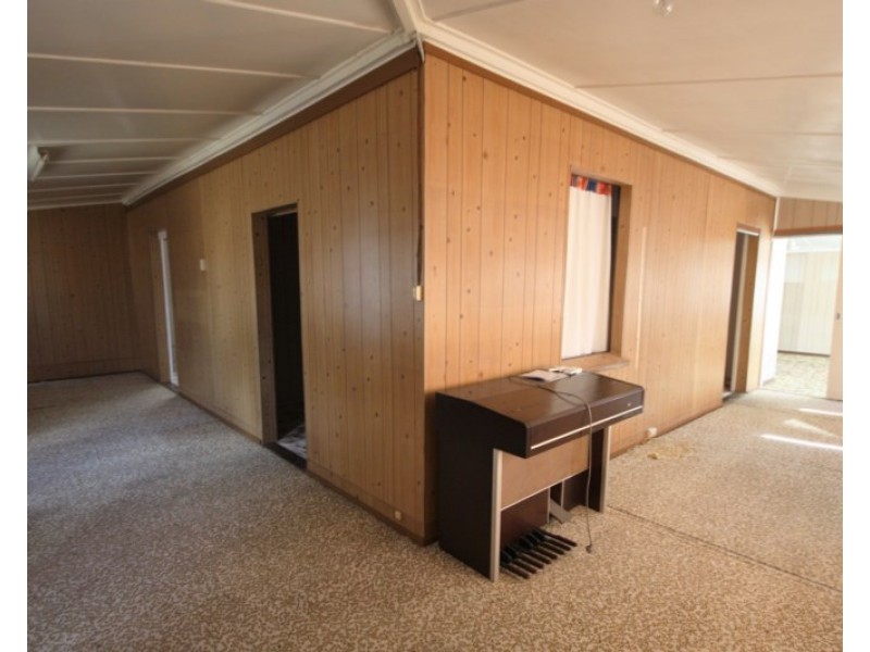 125 Graham Street, Ayr QLD 4807