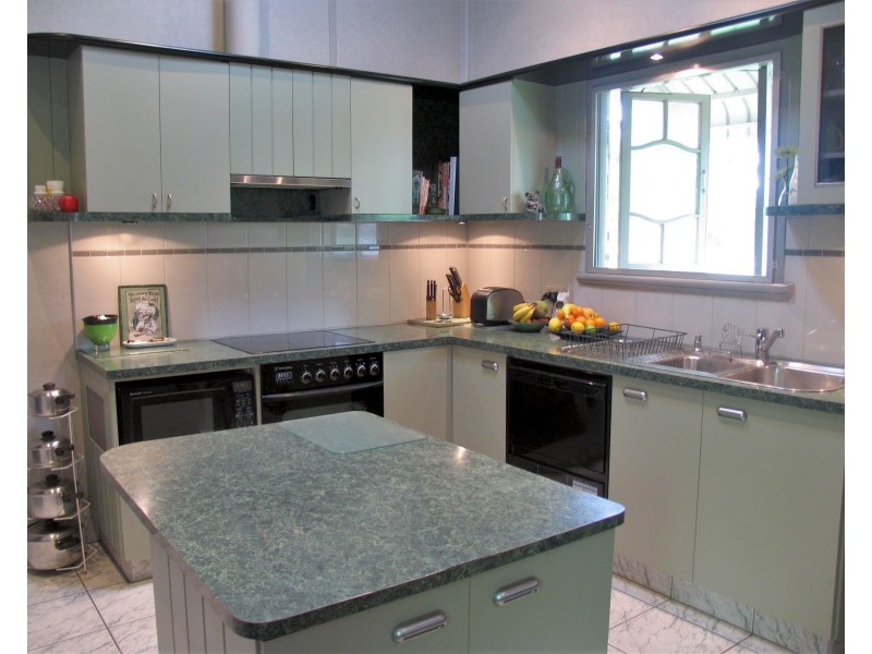 26 Townsville Road, Brandon QLD 4808