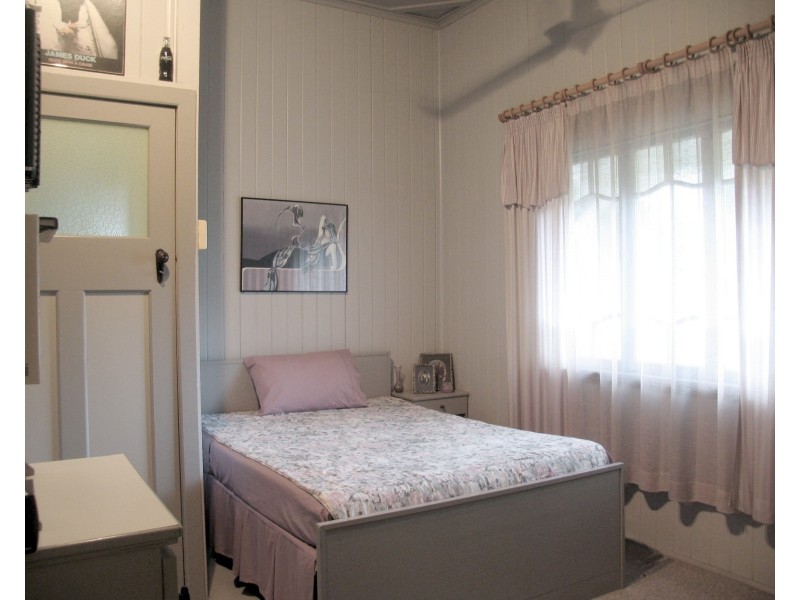 26 Townsville Road, Brandon QLD 4808