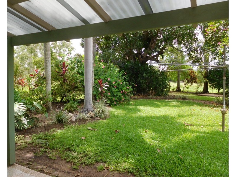 26 Townsville Road, Brandon QLD 4808