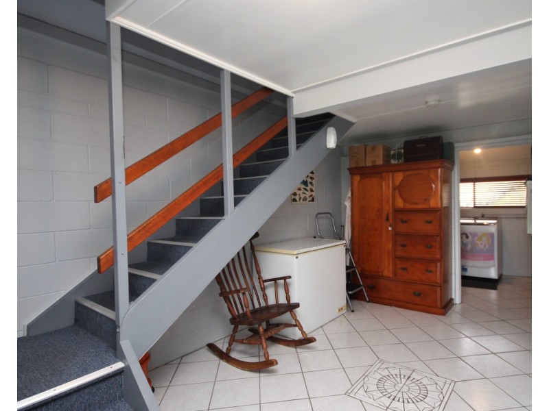 17 Davenport Street, Ayr QLD 4807