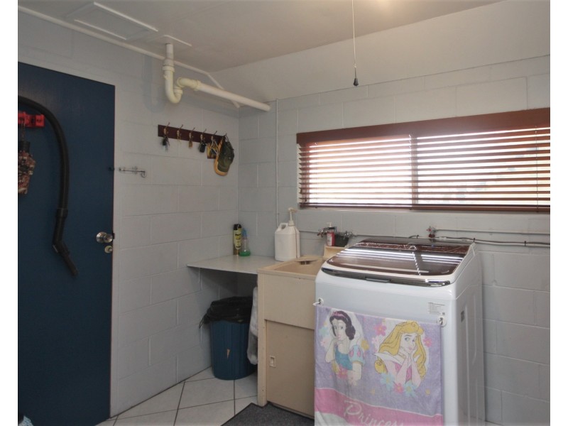 17 Davenport Street, Ayr QLD 4807