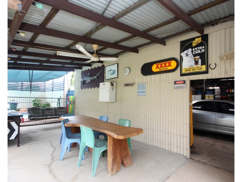 17 Davenport Street, Ayr QLD 4807