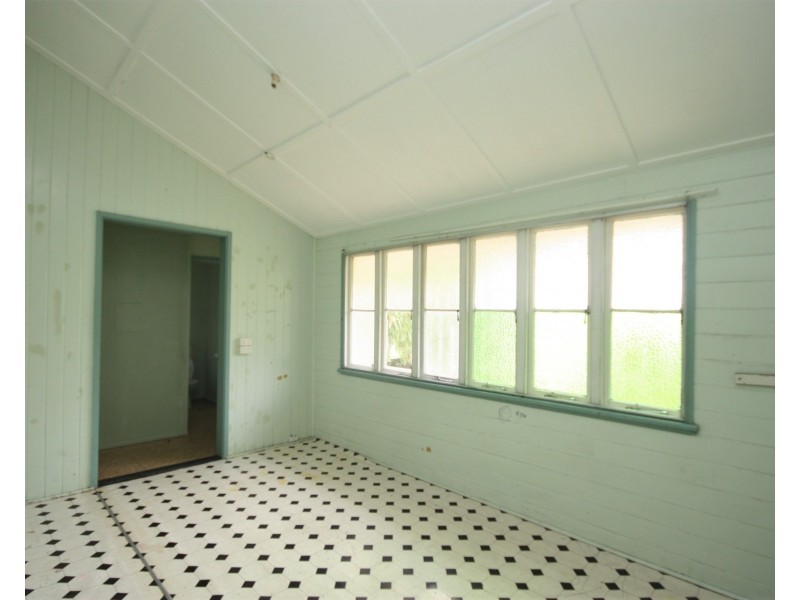 5 Hobart Street, Ayr QLD 4807