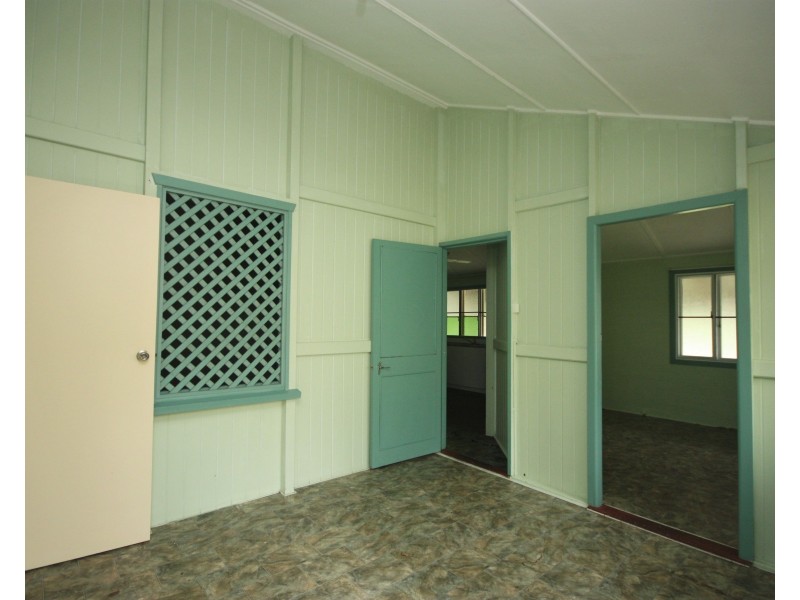 5 Hobart Street, Ayr QLD 4807