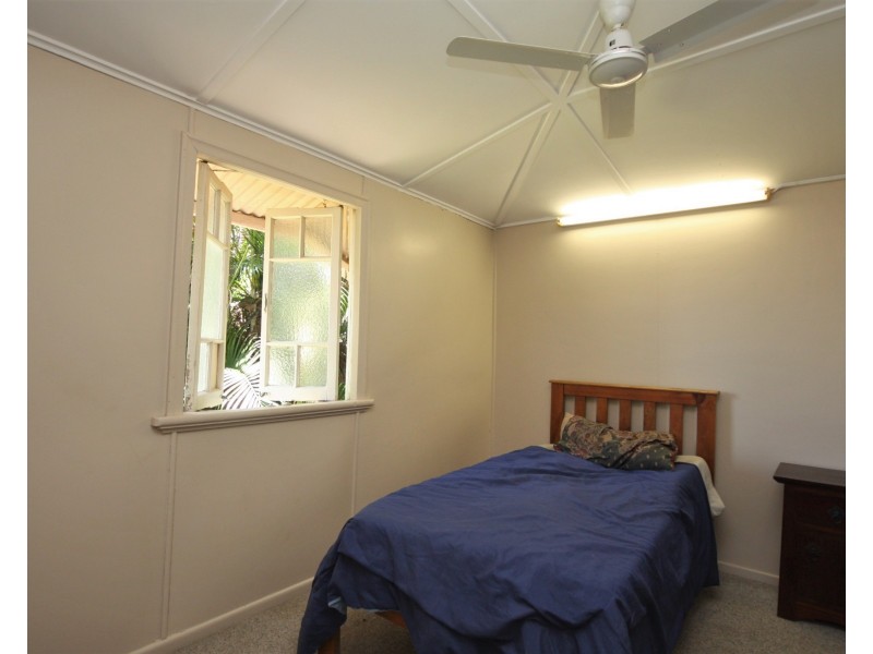 104 Thirteenth Avenue, Home Hill QLD 4806