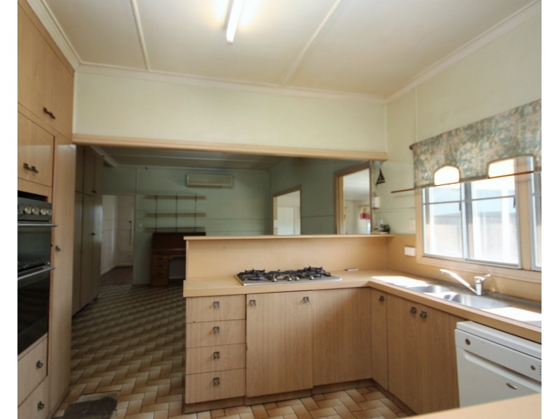 173 Anabranch Road, Jarvisfield QLD 4807