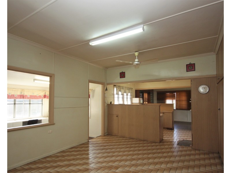 173 Anabranch Road, Jarvisfield QLD 4807