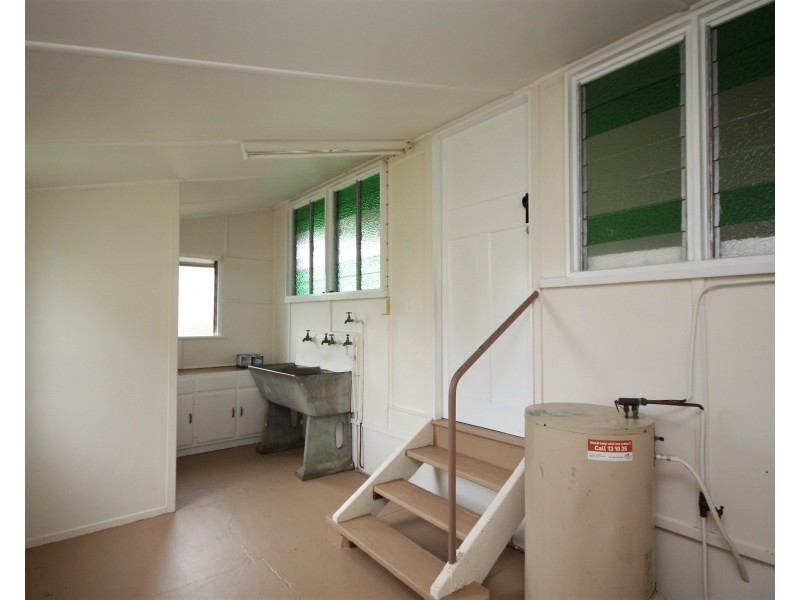 2 Barsby Street, Ayr QLD 4807
