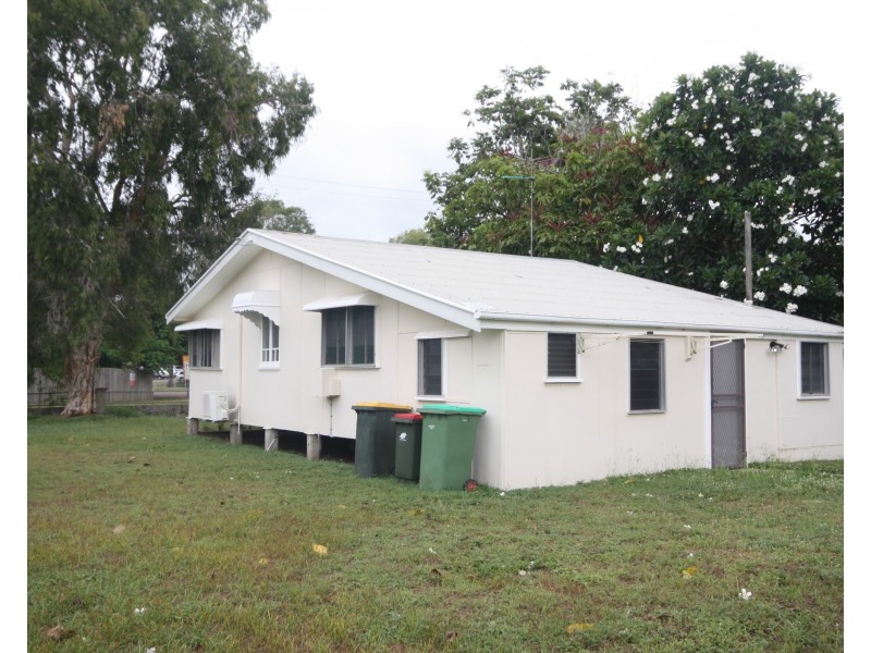 2 Barsby Street, Ayr QLD 4807