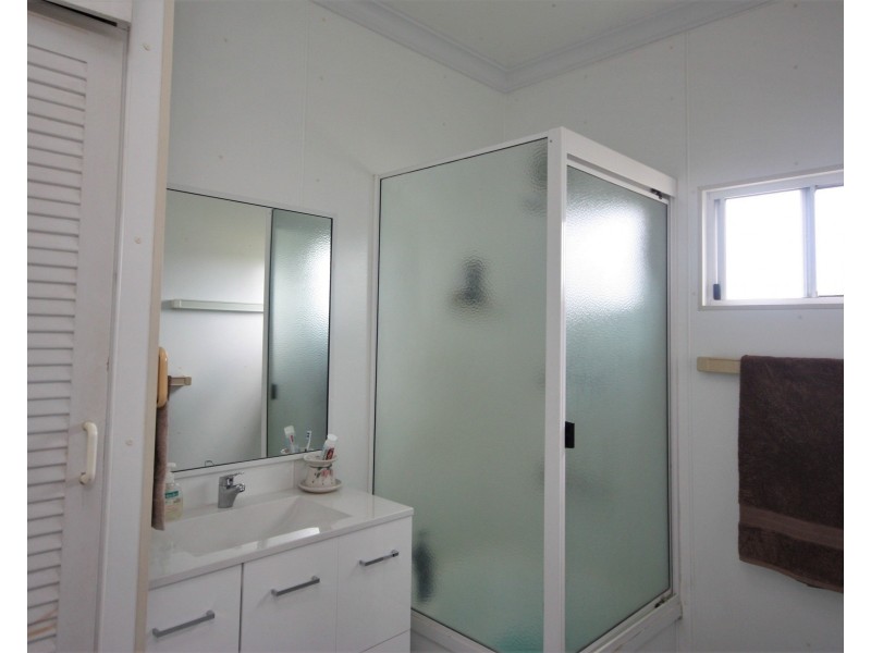 12 Porter Street, Ayr QLD 4807