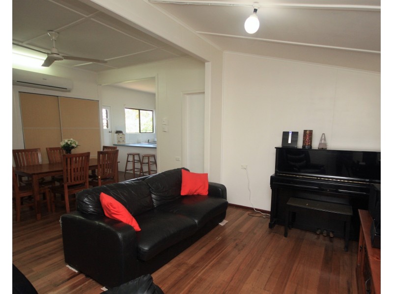 20 Ann Street, Ayr QLD 4807