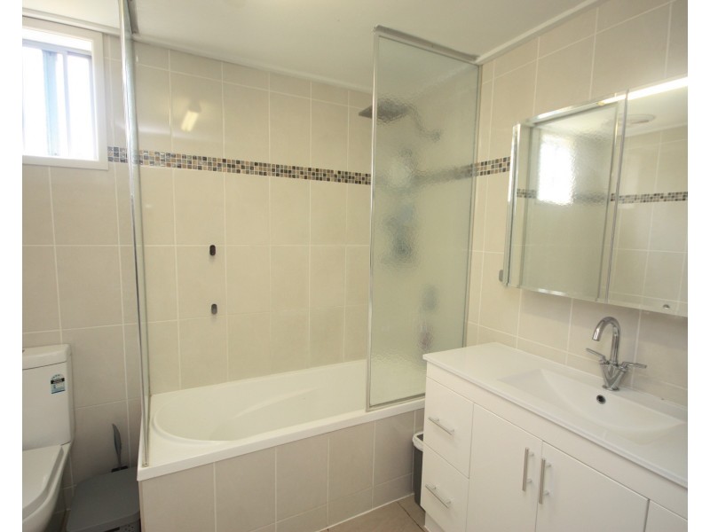 20 Ann Street, Ayr QLD 4807