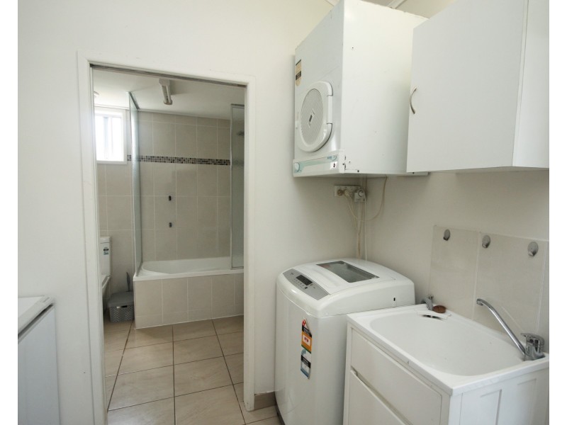 20 Ann Street, Ayr QLD 4807