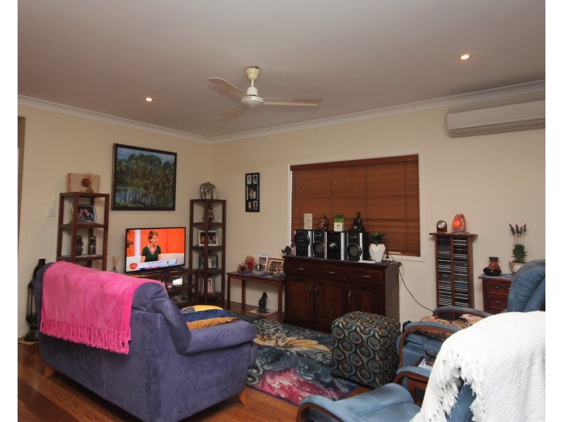 88 Drysdale Street, Brandon QLD 4808