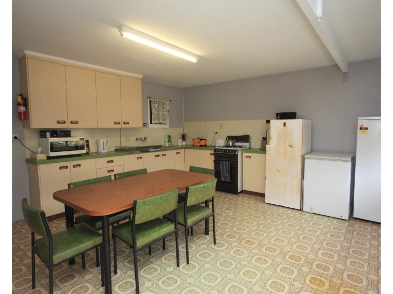 4/37-42 Shand Avenue, Groper Creek, Home Hill QLD 4806