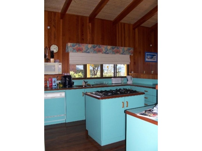 Hideaway Bay QLD 4800