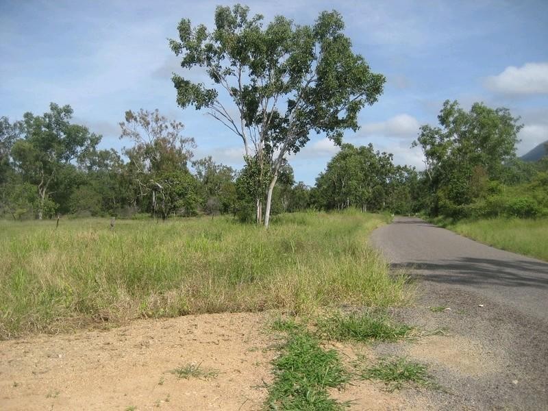 Majors Creek QLD 4816