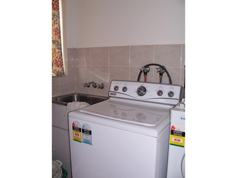 8 Basilio Court, Ayr QLD 4807