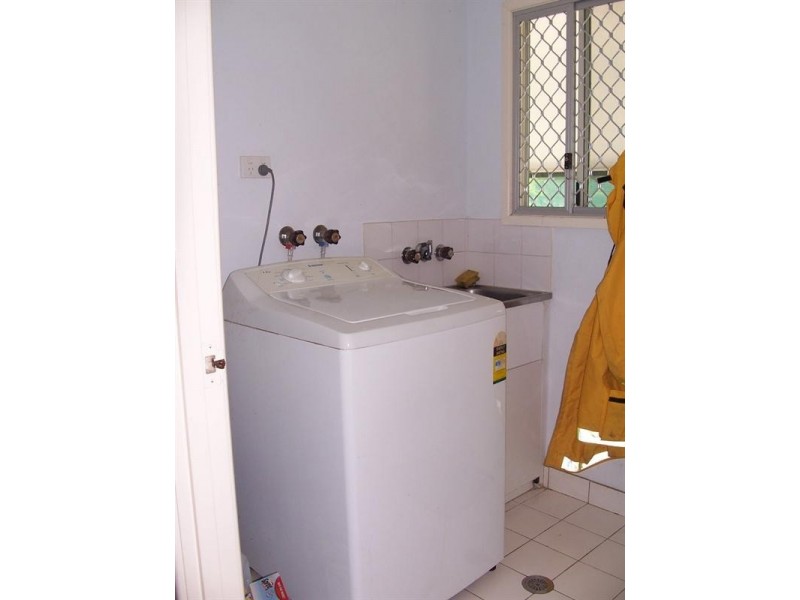 Majors Creek QLD 4816